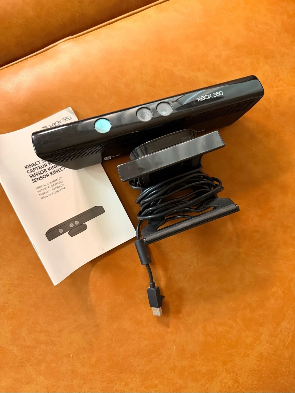 360 250GB Console - Black with Kinect, Cords, and Two Controllers